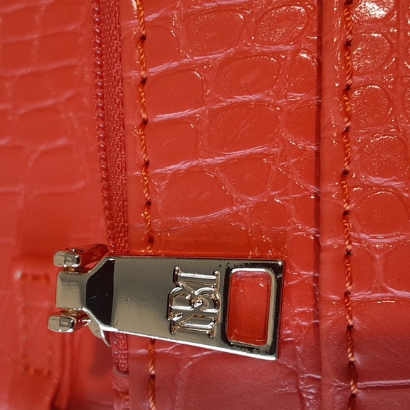 Badgley Mischka Croco Crossbody Bag. Orange. - Picture 12 of 12